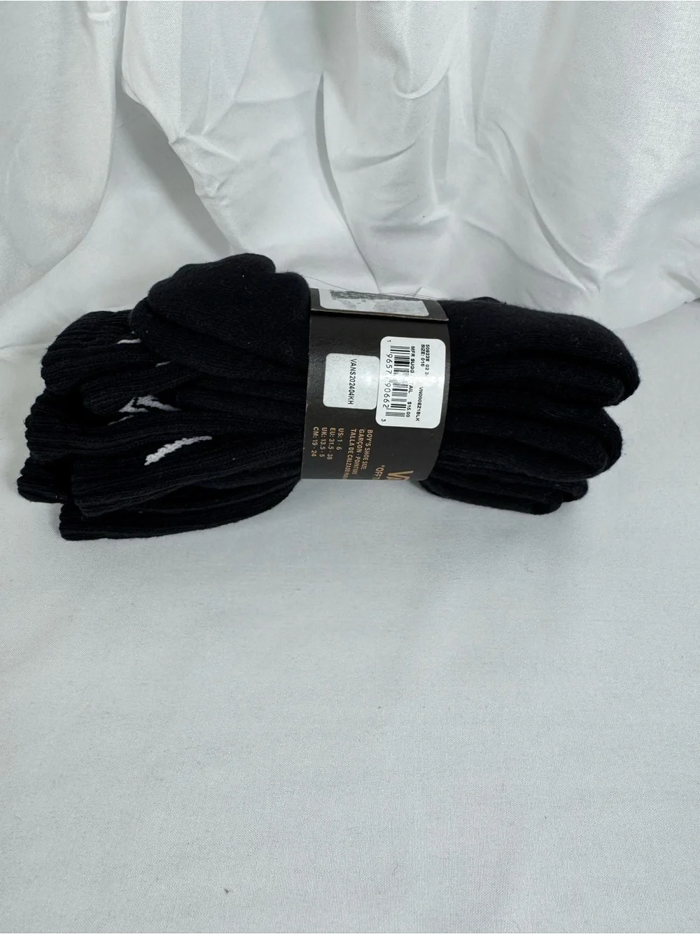 Vans Boy’s Black Crew Socks with White Logo shoe size 1-6 - Picture 3 of 6